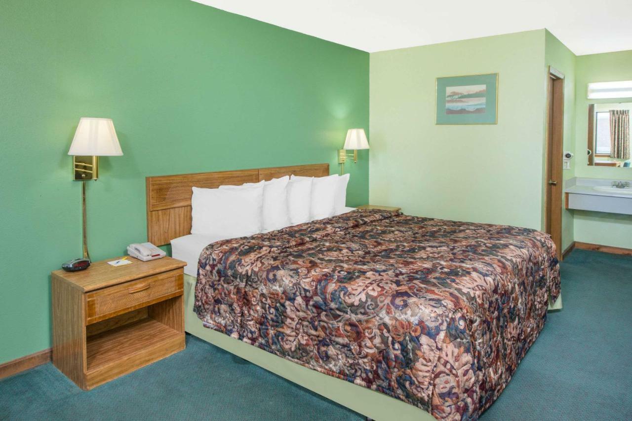 Days Inn By Wyndham Mountain Grove Eksteriør billede