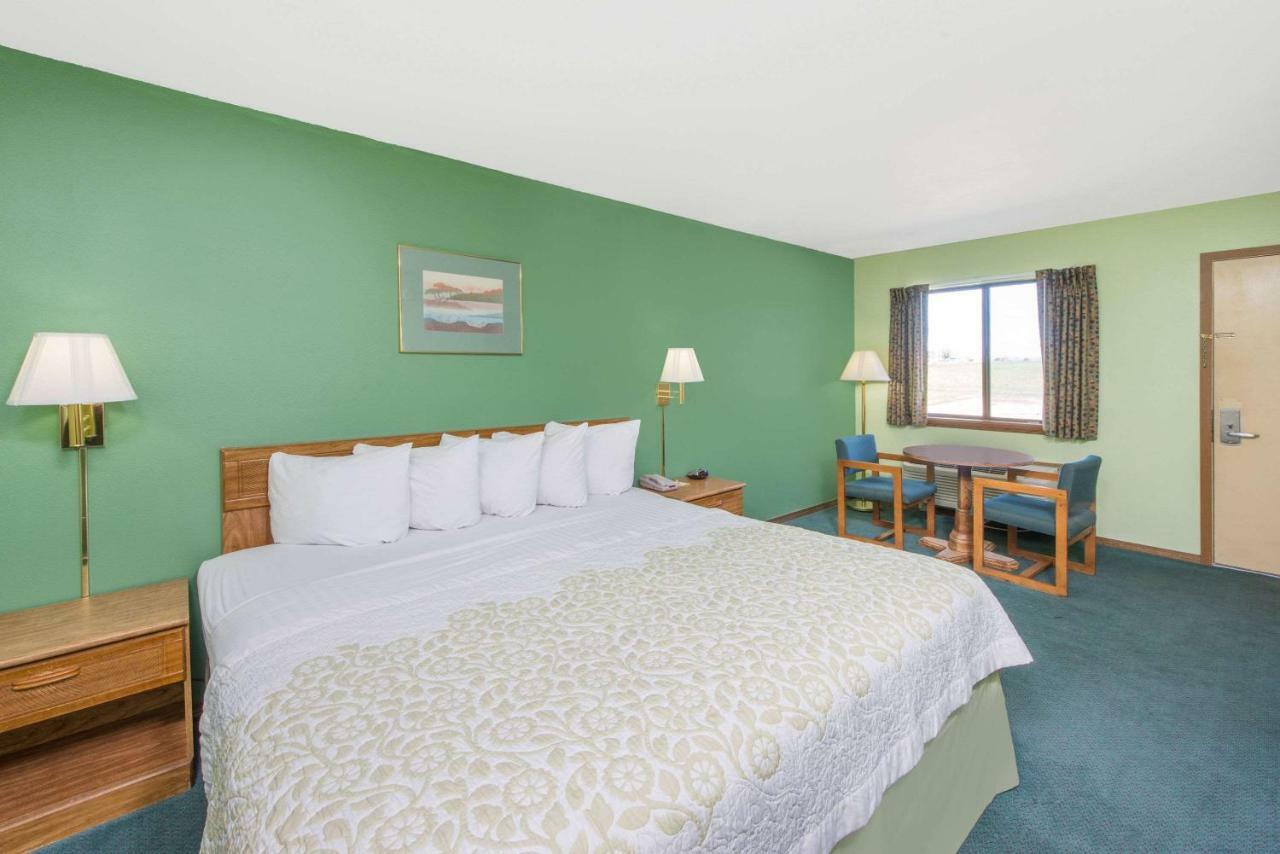 Days Inn By Wyndham Mountain Grove Eksteriør billede